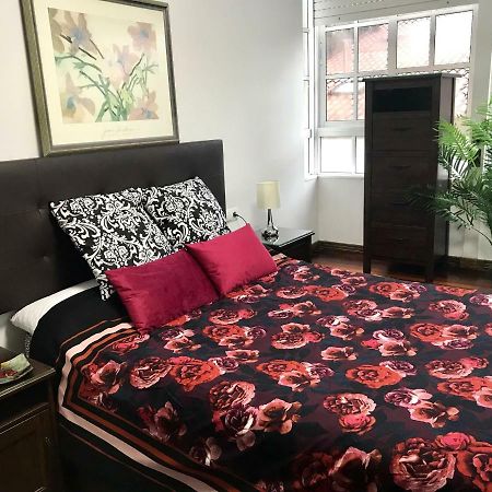 Апартаменты Apartamento Casco Historico Сантьяго-де-Компостела Экстерьер фото